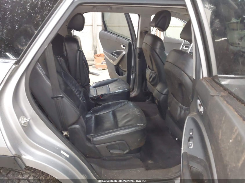 2013 Hyundai Santa fe VIN KM8SRDHF7DU002319 IAAI salvage auction — RIGHT SIDE, Salvage (Pennsylvania), sold $1,000 on 2026-07-09 (photo 8)