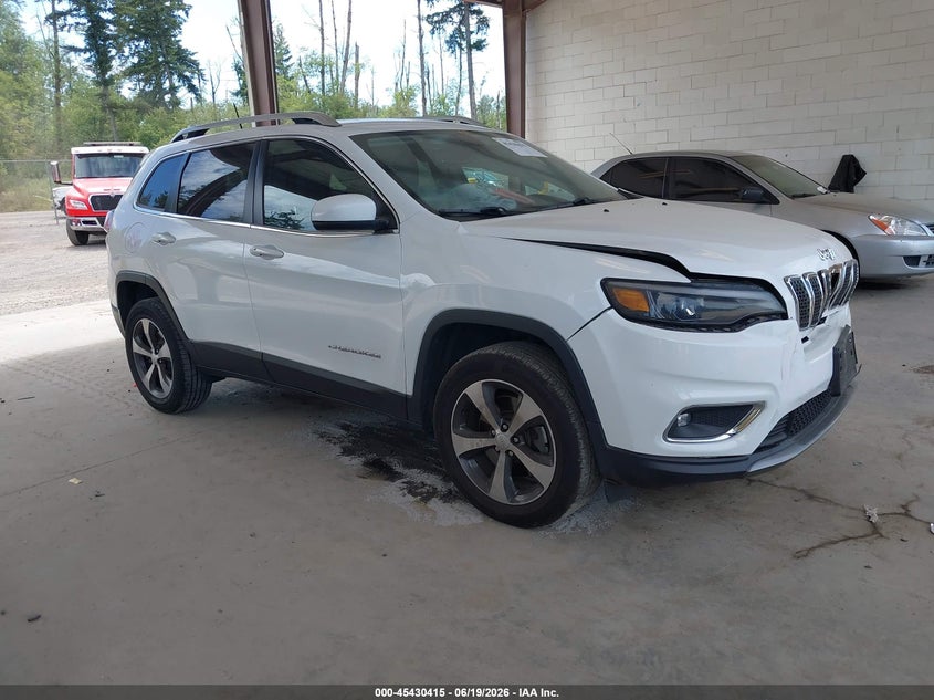 2019 Jeep Cherokee VIN 1C4PJMDX8KD321676 IAAI salvage auction — FRONT END, Salvage Title, sold $1,300 on 2026-07-11 (photo 1)