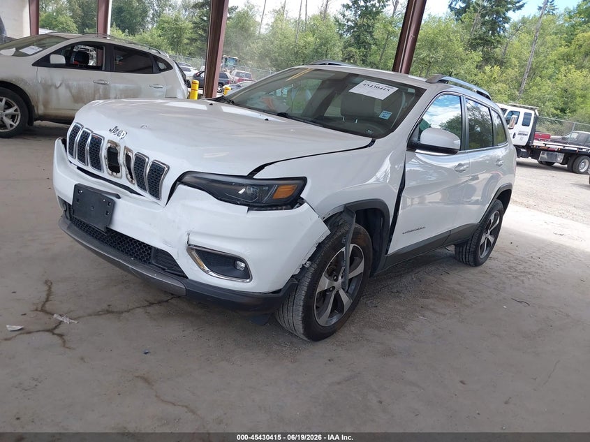2019 Jeep Cherokee VIN 1C4PJMDX8KD321676 IAAI salvage auction — FRONT END, Salvage Title, sold $1,300 on 2026-07-11 (photo 2)