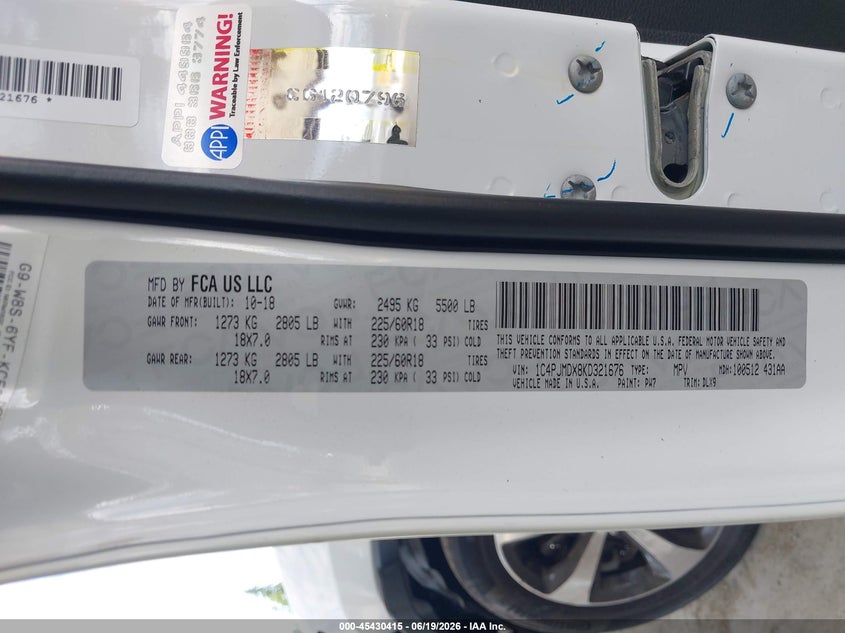 2019 Jeep Cherokee VIN 1C4PJMDX8KD321676 IAAI salvage auction — FRONT END, Salvage Title, sold $1,300 on 2026-07-11 (photo 9)