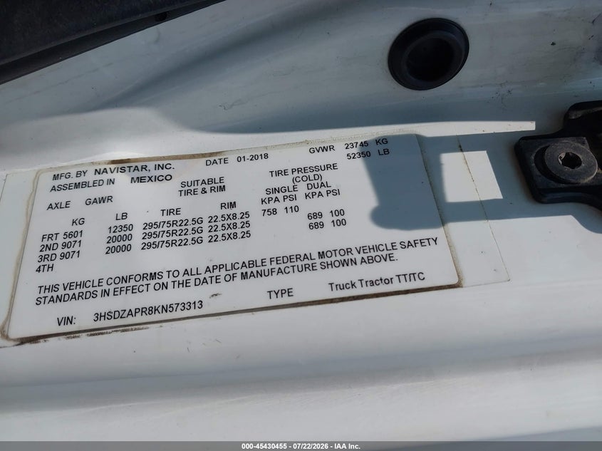 2019 International VIN 3HSDZAPR8KN573313 IAAI salvage auction — REPOSSESSION, Original (West Virginia), sold $5,700 on 2026-07-29 (photo 8)