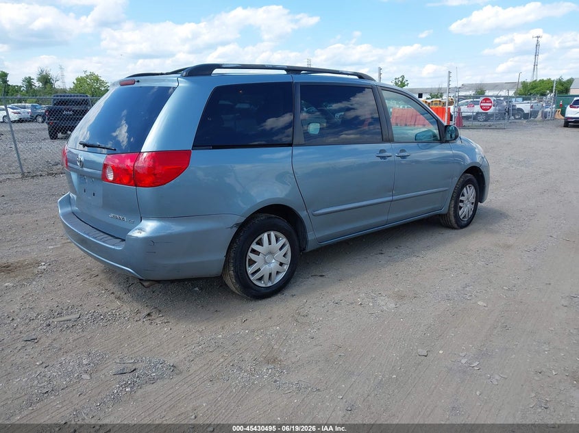 2008 Toyota Sienna VIN 5TDZK23C58S147054 IAAI salvage auction — FRONT END, Salvage (Delaware), sold $325 on 2026-07-20 (photo 4)