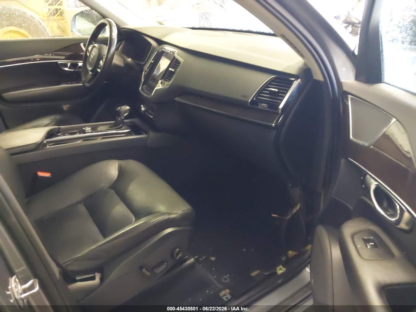 2016 Volvo Xc90 VIN YV4A22PK3G1071034 IAAI salvage auction — LEFT SIDE, Salvage Title, sold $5,650 on 2026-08-20 (photo 5)