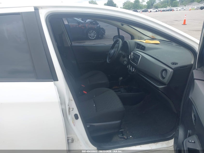 2014 Toyota Yaris VIN VNKKTUD32EA006208 IAAI salvage auction — LEFT FRONT, Clear (Indiana), sold $925 on 2026-07-24 (photo 5)