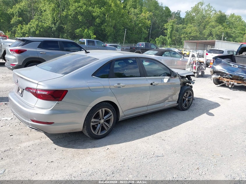 2020 Volkswagen Jetta VIN 3VWCB7BU2LM045634 IAAI salvage auction — FRONT END, Clear (Virginia), sold $2,900 on 2026-07-11 (photo 4)