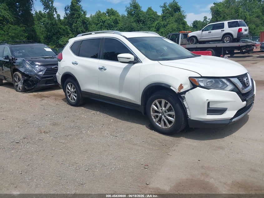 2017 Nissan Rogue VIN JN8AT2MV6HW017721 IAAI salvage auction — NORMAL WEAR, Clear (Maryland), sold $600 on 2026-07-30 (photo 1)