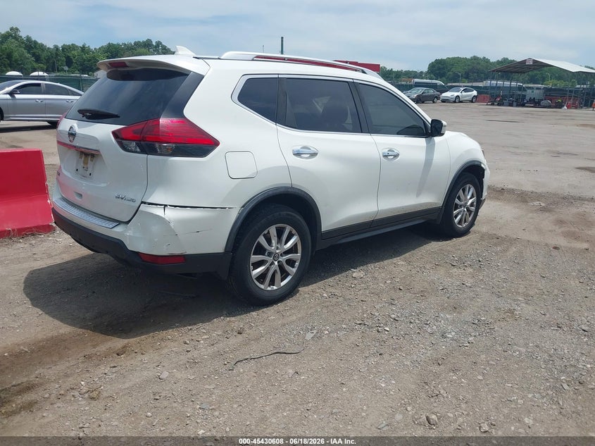 2017 Nissan Rogue VIN JN8AT2MV6HW017721 IAAI salvage auction — NORMAL WEAR, Clear (Maryland), sold $600 on 2026-07-30 (photo 4)