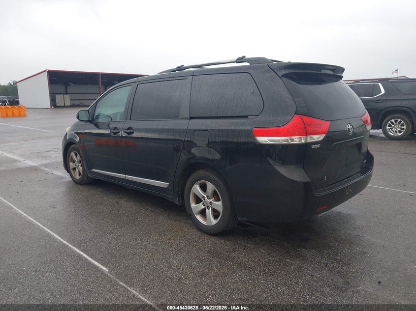 2013 Toyota Sienna VIN 5TDKK3DC7DS304924 IAAI salvage auction — RIGHT FRONT, Salvage (Indiana), sold $1,775 on 2026-07-16 (photo 3)