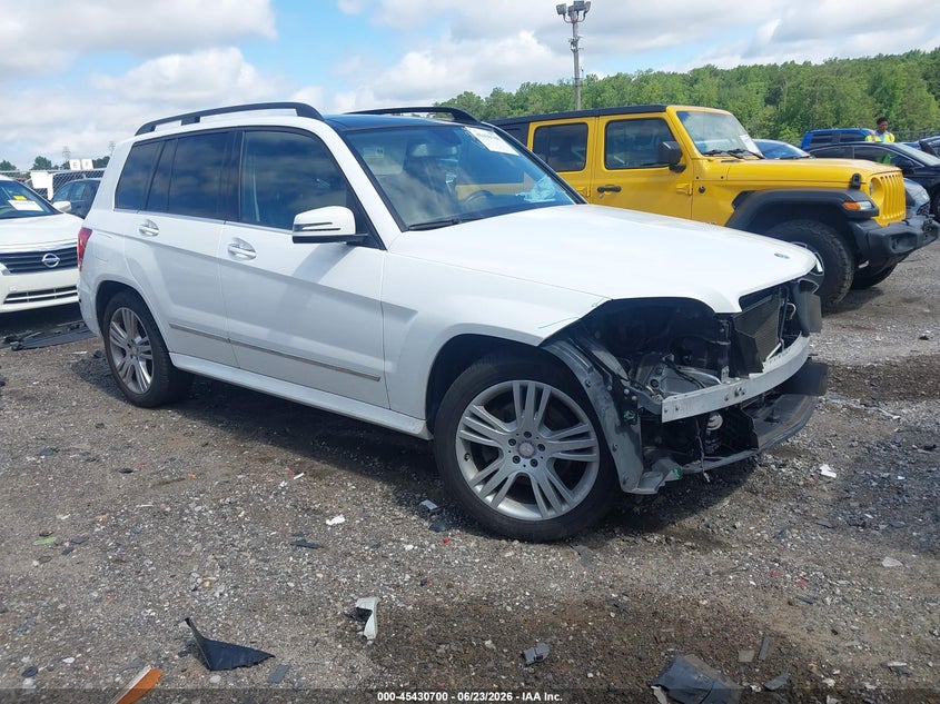 2014 Mercedes-benz Glk-klasse VIN WDCGG8JB9EG289817 IAAI salvage auction — FRONT END, Mv-907A (New York), sold $3,550 on 2026-07-08 (photo 1)