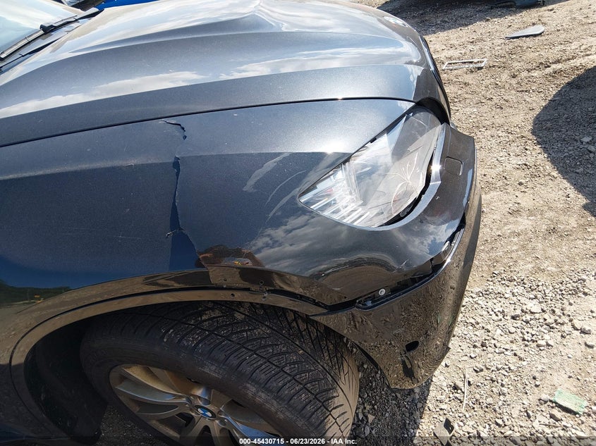 2013 BMW X6 m VIN 5YMGZ0C51D0C40105 IAAI salvage auction — NORMAL WEAR, Salvage Title, sold $1,400 on 2026-07-29 (photo 6)