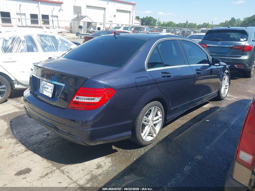 2012 Mercedes-benz C-klasse VIN WDDGF4HB1CR212843 IAAI salvage auction — FRONT END, Salvage (North Carolina), sold $425 on 2026-07-29 (photo 4)