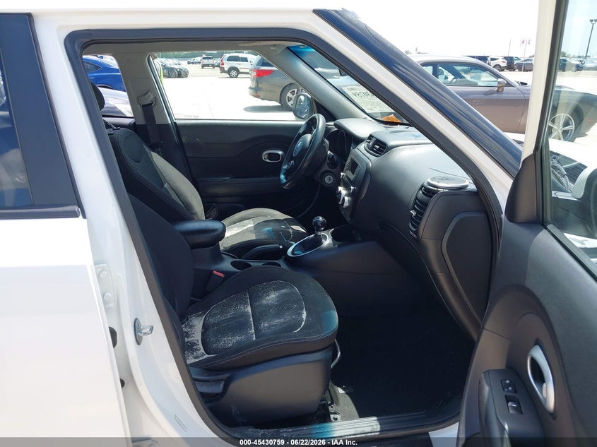 2016 Kia Soul VIN KNDJN2A26G7856860 IAAI salvage auction — REAR END, Salvage (Texas), sold $400 on 2026-07-13 (photo 5)