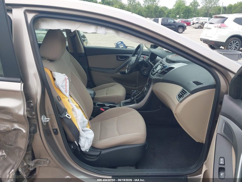 2014 Hyundai Elantra VIN 5NPDH4AEXEH515707 IAAI salvage auction — SIDE, Salvage Title, sold $875 on 2026-07-25 (photo 5)