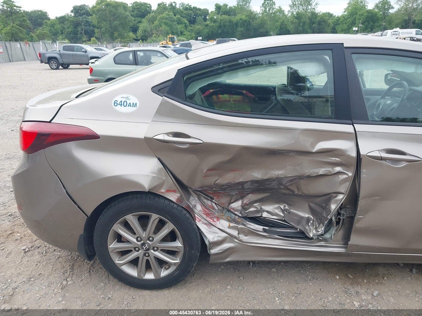 2014 Hyundai Elantra VIN 5NPDH4AEXEH515707 IAAI salvage auction — SIDE, Salvage Title, sold $875 on 2026-07-25 (photo 6)