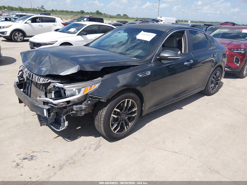 2016 Kia Optima VIN 5XXGT4L35GG021261 IAAI salvage auction — FRONT END, Salvage (Texas), sold $1,250 on 2026-07-31 (photo 2)
