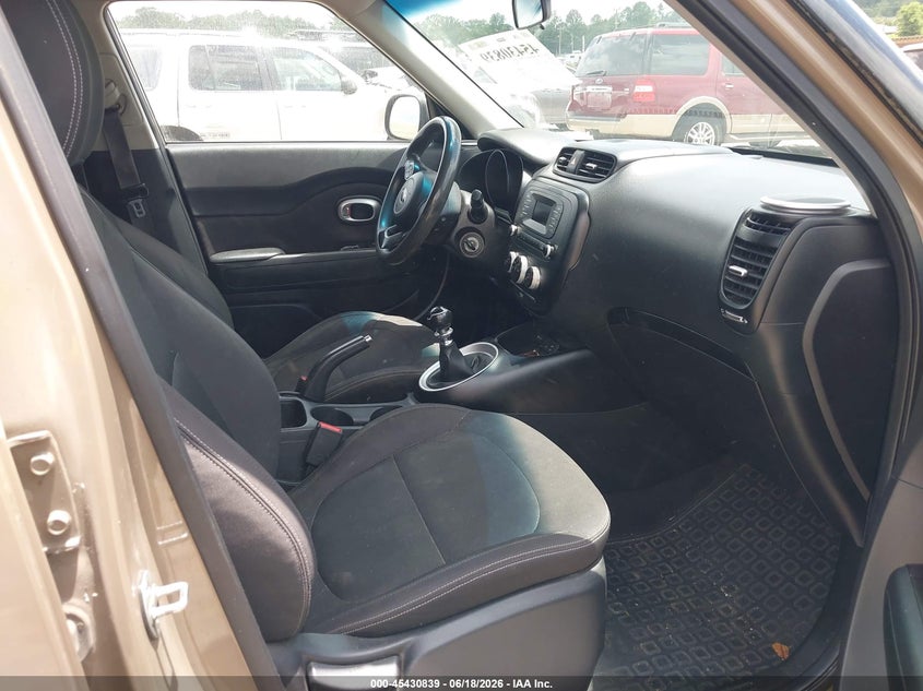 2015 Kia Soul VIN KNDJN2A2XF7220893 IAAI salvage auction — REAR END, Salvage (North Carolina), sold $200 on 2026-07-17 (photo 5)