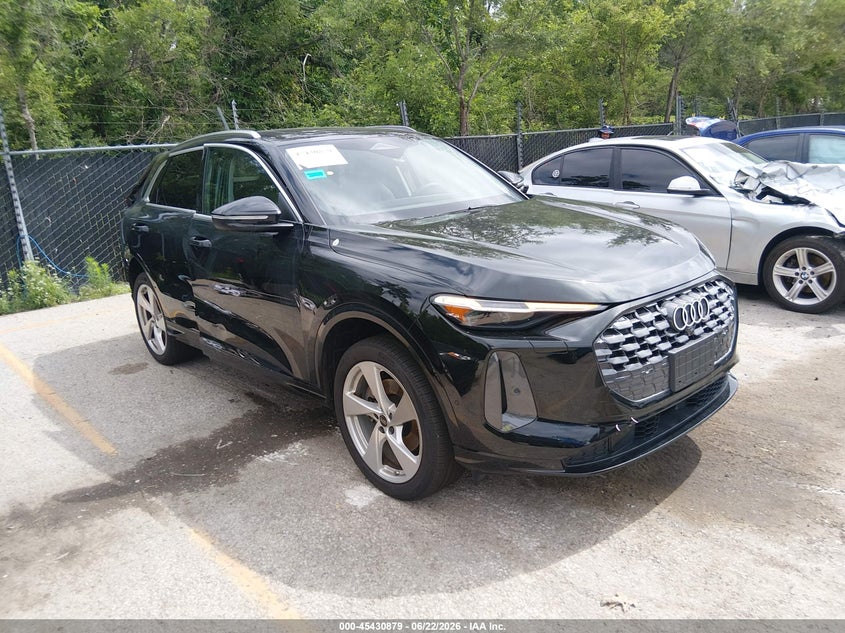 2025 Audi Q5 VIN WA12AAGU2S2031367 IAAI salvage auction — REAR END, Salvage (Kansas), sold $26,200 on 2026-07-24 (photo 1)