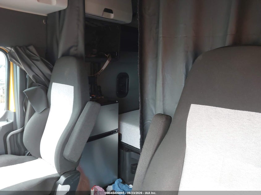 2022 Freightliner New cascadia 126 VIN 3AKJHHDR0NSMV8158 IAAI salvage auction — Unknown, Clear (Florida), sold $30,000 on 2026-07-22 (photo 7)