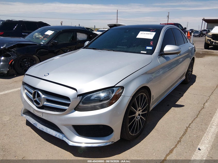 2015 Mercedes-benz C-klasse VIN 55SWF4JB5FU079187 IAAI salvage auction — WATER/FLOOD, Salvage Title, sold $3,250 on 2026-07-22 (photo 2)