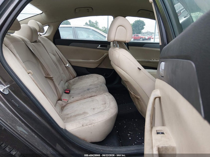 2016 Hyundai Sonata VIN 5NPE24AF1GH339941 IAAI salvage auction — NORMAL WEAR, Original (Kentucky), sold $1,525 on 2026-08-02 (photo 8)