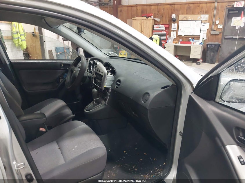 2005 Pontiac Vibe VIN 5Y2SL63895Z420878 IAAI salvage auction — FRONT & REAR, Mv-907A (New York), sold $325 on 2026-07-22 (photo 5)