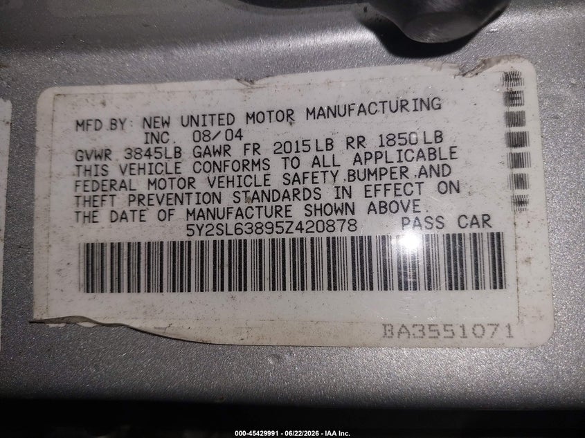 2005 Pontiac Vibe VIN 5Y2SL63895Z420878 IAAI salvage auction — FRONT & REAR, Mv-907A (New York), sold $325 on 2026-07-22 (photo 9)