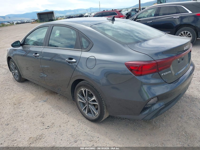 2024 Kia Forte VIN 3KPF24AD7RE768477 IAAI salvage auction — FRONT END, Enterprise Vehicles Clear Only (Texas), sold $8,200 on 2026-07-16 (photo 3)