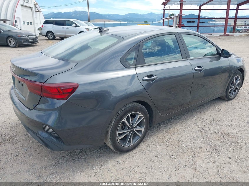 2024 Kia Forte VIN 3KPF24AD7RE768477 IAAI salvage auction — FRONT END, Enterprise Vehicles Clear Only (Texas), sold $8,200 on 2026-07-16 (photo 4)