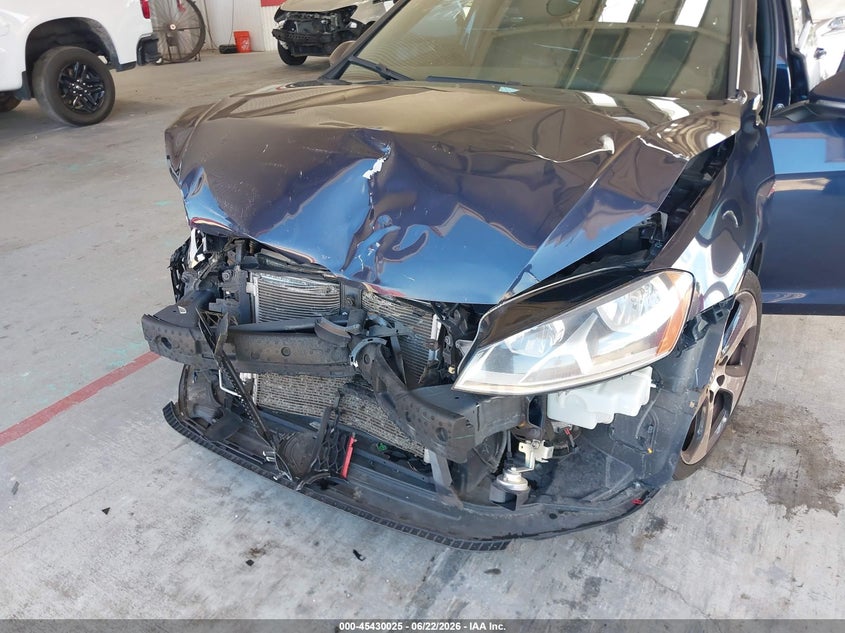 2017 Volkswagen Golf gti VIN 3VW5T7AU4HM033466 IAAI salvage auction — NORMAL WEAR, Clear (Florida), sold $2,950 on 2026-07-08 (photo 6)