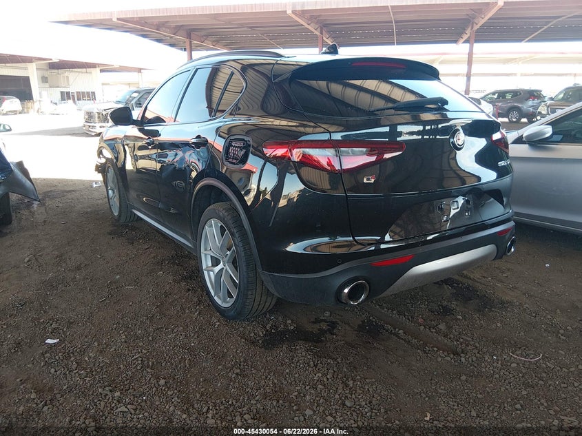 2018 Alfa romeo Stelvio VIN ZASFAKNN2J7C02507 IAAI salvage auction — FRONT END, Salvage (Arizona), sold $775 on 2026-07-21 (photo 3)