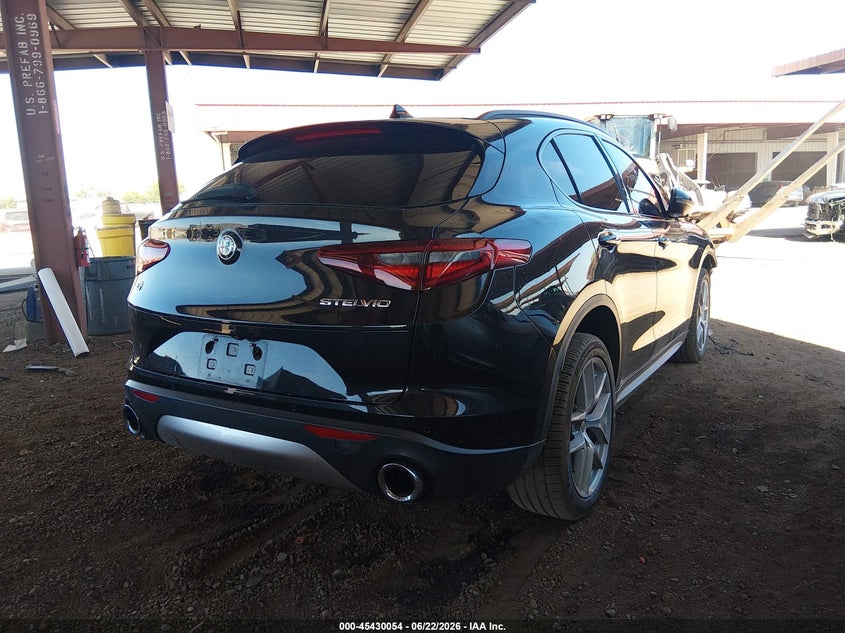 2018 Alfa romeo Stelvio VIN ZASFAKNN2J7C02507 IAAI salvage auction — FRONT END, Salvage (Arizona), sold $775 on 2026-07-21 (photo 4)