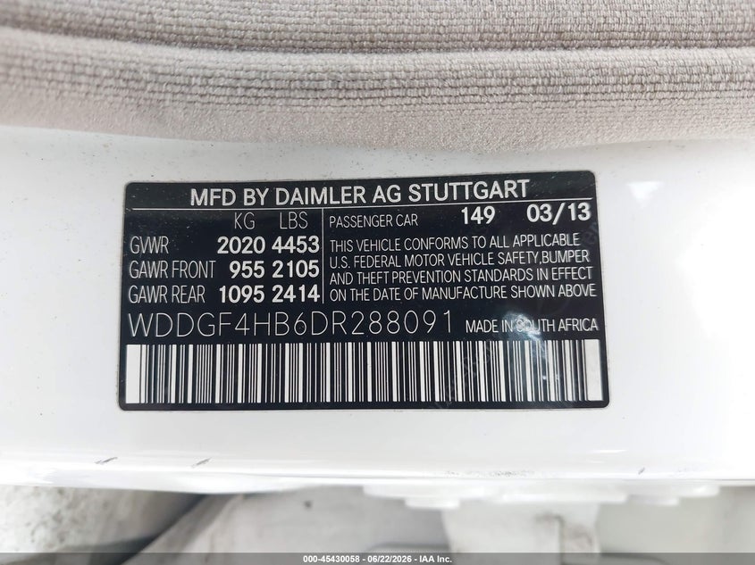2013 Mercedes-benz C-klasse VIN WDDGF4HB6DR288091 IAAI salvage auction — NORMAL WEAR, Clear (Virginia), sold $550 on 2026-07-28 (photo 9)