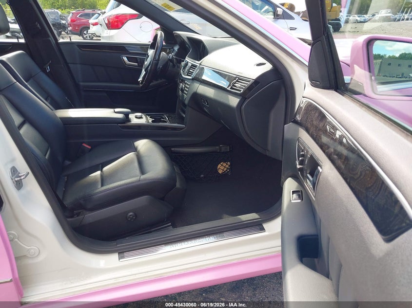 2012 Mercedes-benz E-klasse VIN WDDHF8JB3CA628820 IAAI salvage auction — RIGHT FRONT, Salvage (Massachusetts), sold $925 on 2026-07-24 (photo 5)
