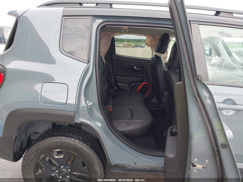 2018 Jeep Renegade VIN ZACCJBCB2JPH00987 IAAI salvage auction — FRONT END, Salvage (Nebraska), sold $25 on 2026-07-23 (photo 8)