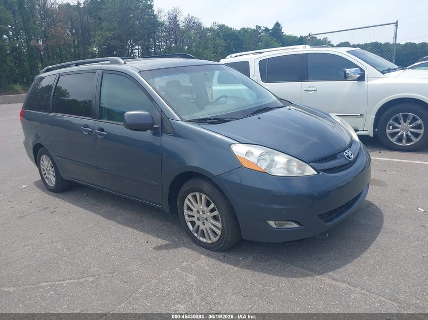2010 Toyota Sienna VIN 5TDYK4CC7AS337726 IAAI salvage auction — SIDE, Clear (New Jersey), sold $1,400 on 2026-07-28 (photo 1)