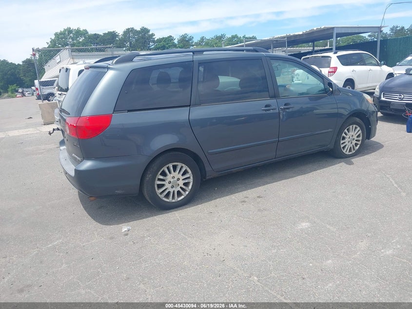 2010 Toyota Sienna VIN 5TDYK4CC7AS337726 IAAI salvage auction — SIDE, Clear (New Jersey), sold $1,400 on 2026-07-28 (photo 4)