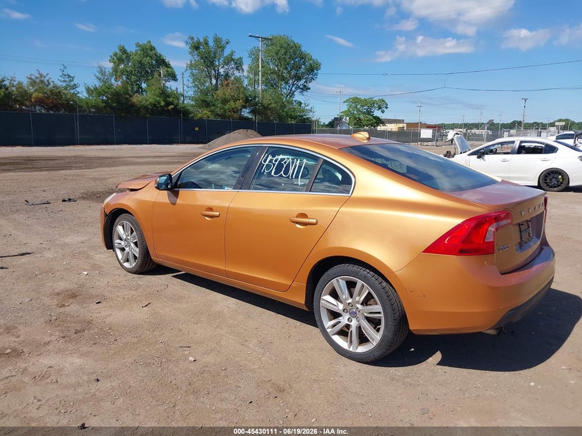 2011 Volvo S60 VIN YV1902FH0B2000677 IAAI salvage auction — FRONT END, Clear (Indiana), sold $400 on 2026-07-21 (photo 3)