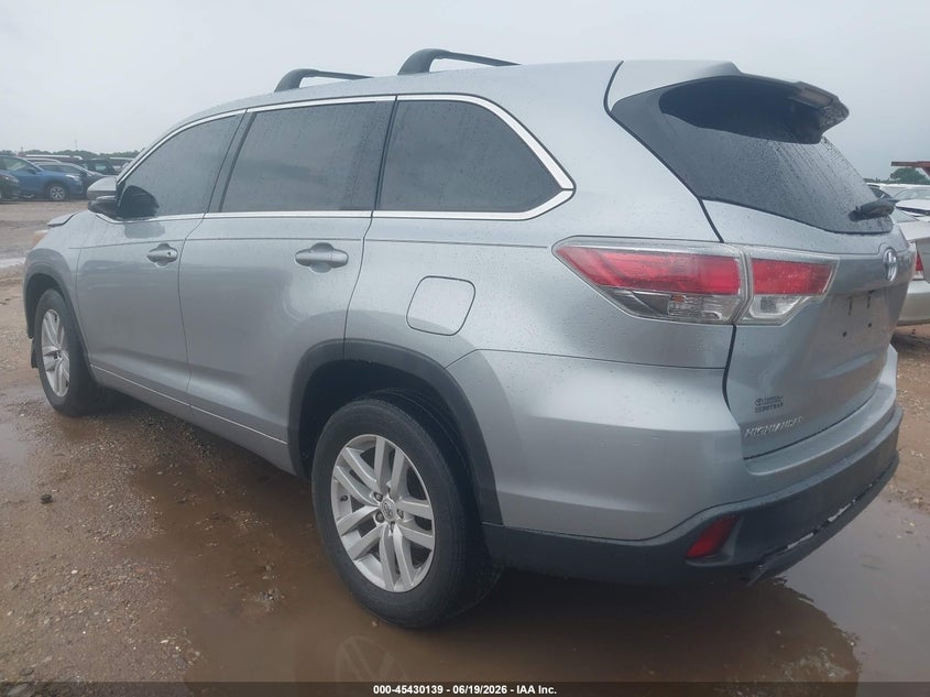 2015 Toyota Highlander VIN 5TDZKRFH8FS116507 IAAI salvage auction — FRONT END, Salvage (Alabama), sold $6,125 on 2026-07-14 (photo 3)
