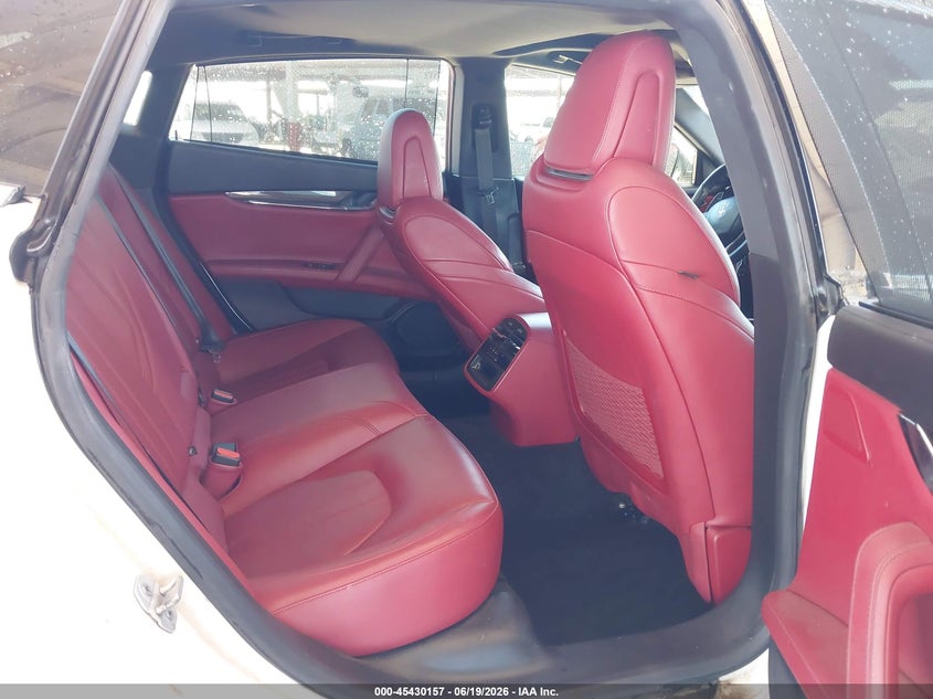2017 Maserati Quattroporte VIN ZAM56RRS2H1225096 IAAI salvage auction — NORMAL WEAR, Clear (Arizona), sold $6,075 on 2026-07-14 (photo 8)