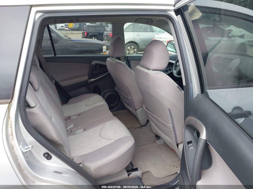 2008 Toyota Rav4 VIN JTMBD33V186071447 IAAI salvage auction — REAR END, Bill Of Sale (Washington), sold $2,025 on 2026-07-08 (photo 8)