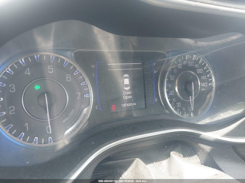 2015 Chrysler 200 VIN 1C3CCCAB5FN713773 IAAI salvage auction — REPOSSESSION, Nrc Lienholder Repossession Paperwork (Georgia), sold $425 on 2026-07-17 (photo 7)