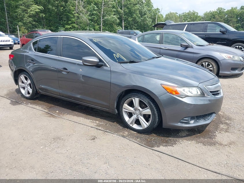 2013 Acura Ilx VIN 19VDE1F50DE002204 IAAI salvage auction — FRONT & REAR, Salvage - Greater Than 75% (Maryland), sold $1,000 on 2026-07-09 (photo 1)