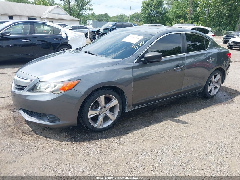 2013 Acura Ilx VIN 19VDE1F50DE002204 IAAI salvage auction — FRONT & REAR, Salvage - Greater Than 75% (Maryland), sold $1,000 on 2026-07-09 (photo 2)
