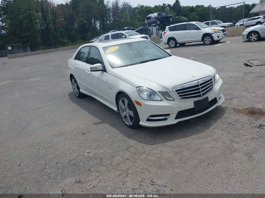 2012 Mercedes-benz E-class VIN WDDHF8JB2CA619686 IAAI salvage auction — NORMAL WEAR, Clear (New Jersey), sold $1,975 on 2026-07-28 (photo 1)