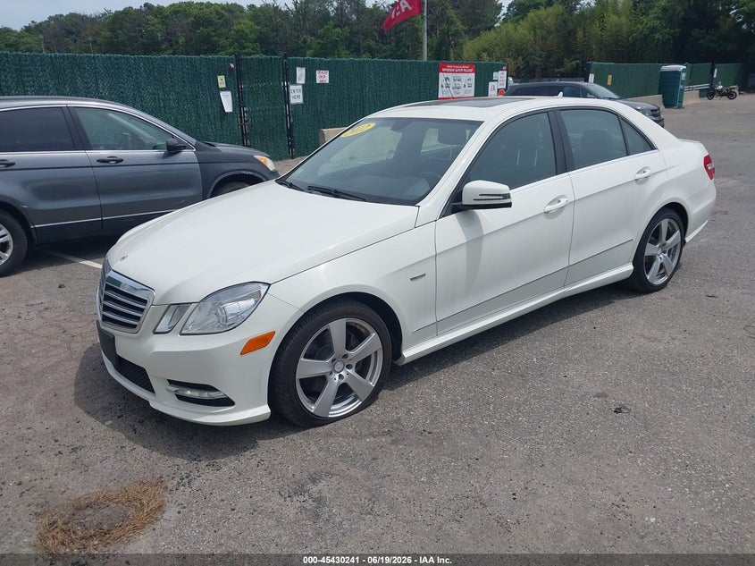 2012 Mercedes-benz E-class VIN WDDHF8JB2CA619686 IAAI salvage auction — NORMAL WEAR, Clear (New Jersey), sold $1,975 on 2026-07-28 (photo 2)