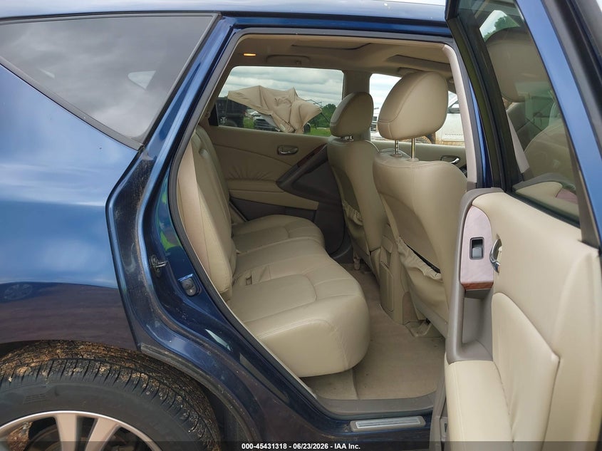2010 Nissan Murano VIN JN8AZ1MW8AW140024 IAAI salvage auction — HAIL, Clear (Missouri), sold $25 on 2026-07-30 (photo 8)
