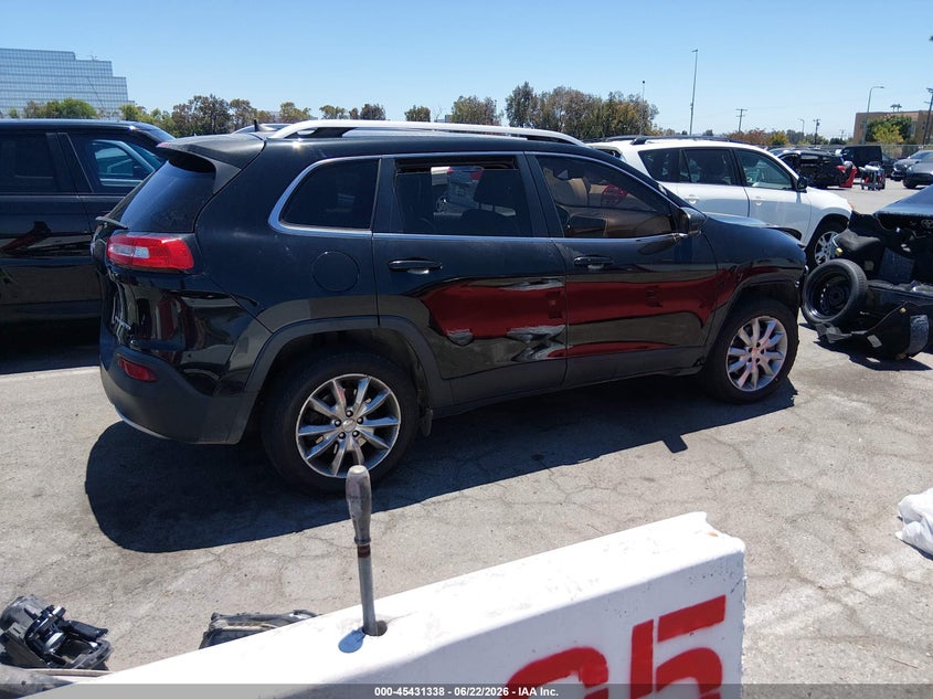 2016 Jeep Cherokee VIN 1C4PJMDB0GW337564 IAAI salvage auction — FRONT END, Salvage (California), sold $1,850 on 2026-07-09 (photo 4)