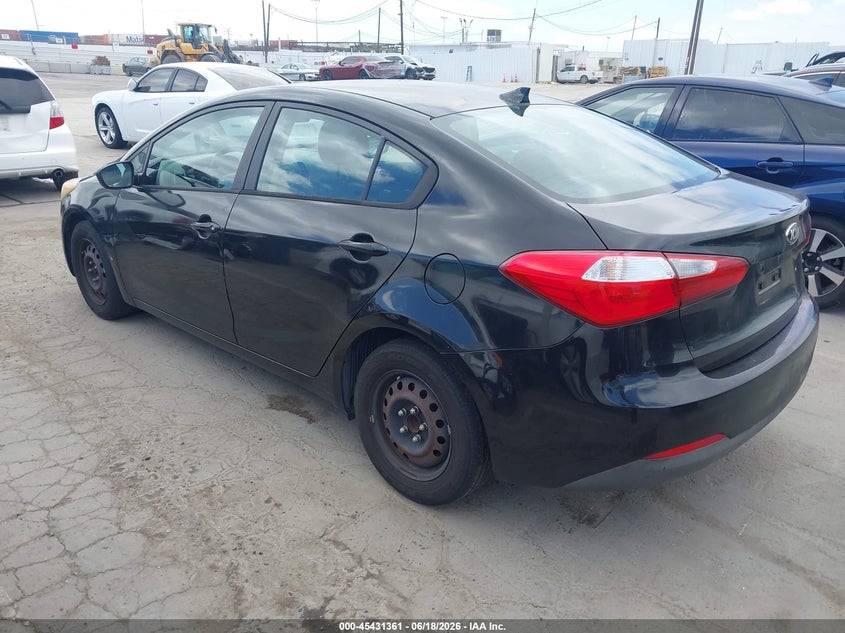 2014 Kia Forte VIN KNAFK4A60E5186466 IAAI salvage auction — LEFT SIDE, Clear - Dealer Only (California), sold $375 on 2026-07-29 (photo 3)