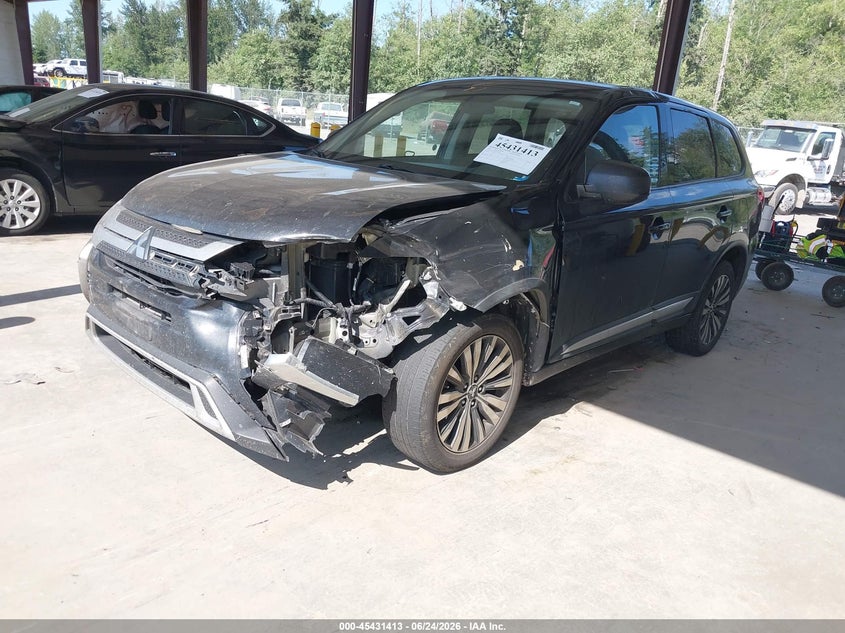 2020 Mitsubishi Outlander VIN JA4AZ3A36LZ026150 IAAI salvage auction — LEFT FRONT, Salvage Title, sold $850 on 2026-07-29 (photo 2)