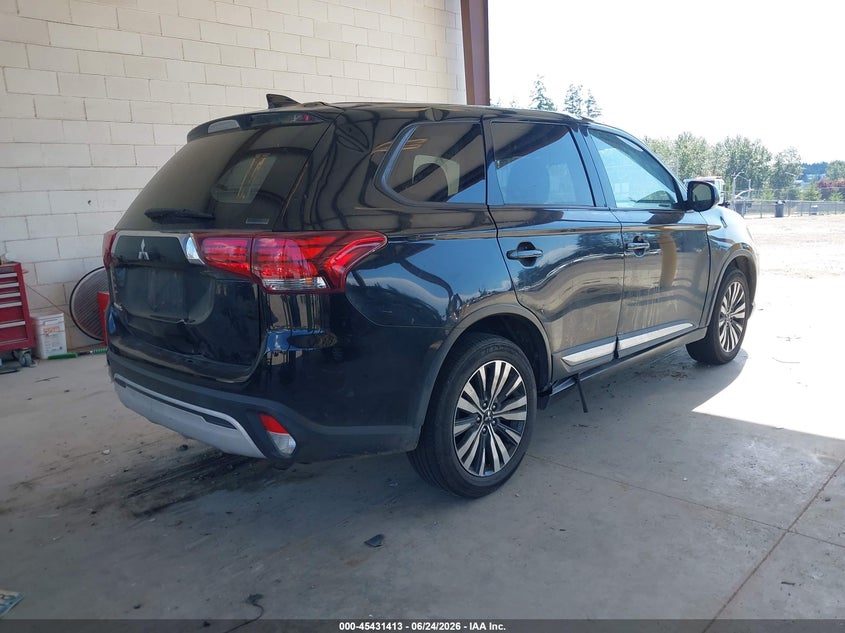 2020 Mitsubishi Outlander VIN JA4AZ3A36LZ026150 IAAI salvage auction — LEFT FRONT, Salvage Title, sold $850 on 2026-07-29 (photo 4)